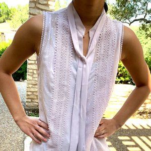 White House Black Market Light Lavender Sleeveless Blouse NWOT